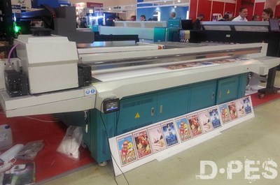 極限最新系列噴繪機(jī) 閃耀第21屆俄羅斯廣告標(biāo)牌展的寫真利器